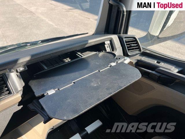 MAN TGX 28.580 6x2=2 BL SA - Solgt Tegljači