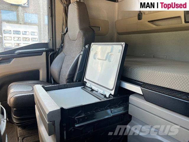 MAN TGX 28.580 6x2=2 BL SA - Solgt Tegljači