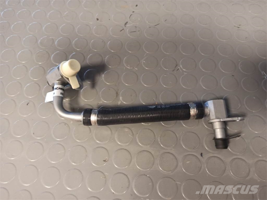 Scania 2210099 Coolant pipe 캐빈 및 인테리어