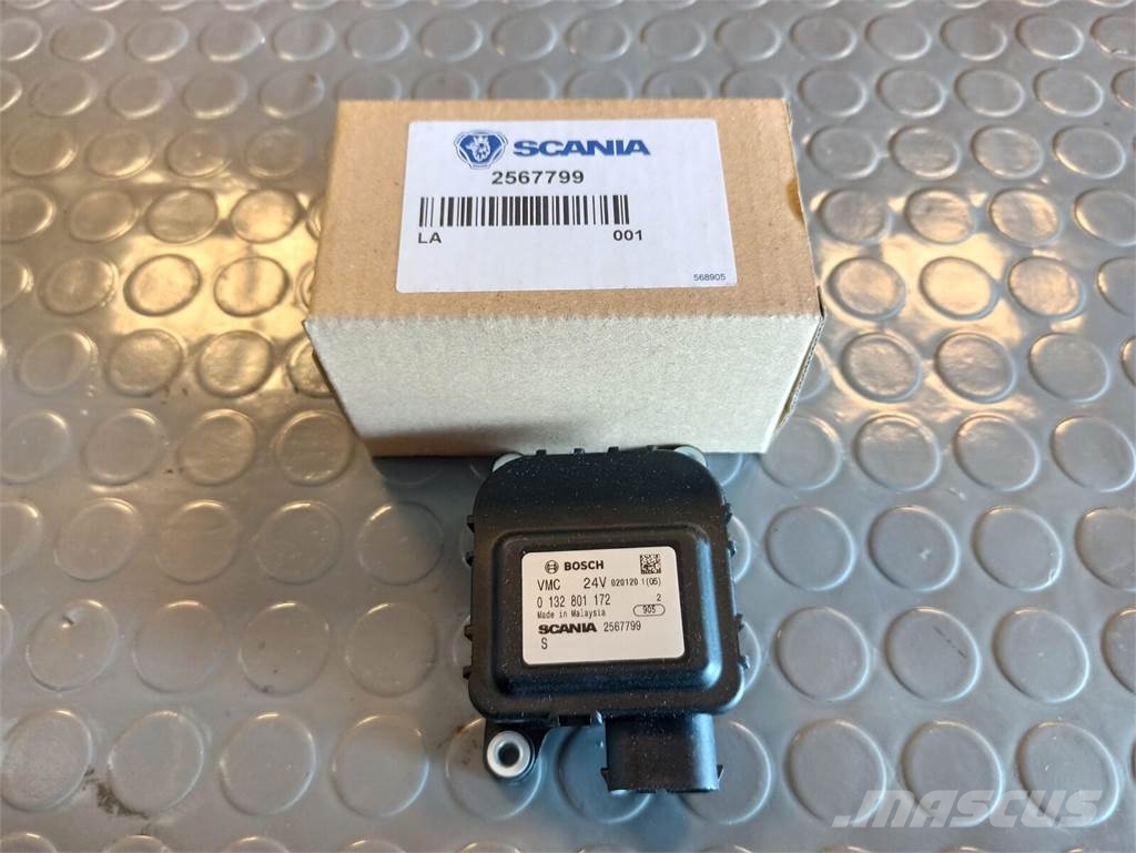 Scania CONTROL MOTOR 2567799 驾驶室与内部