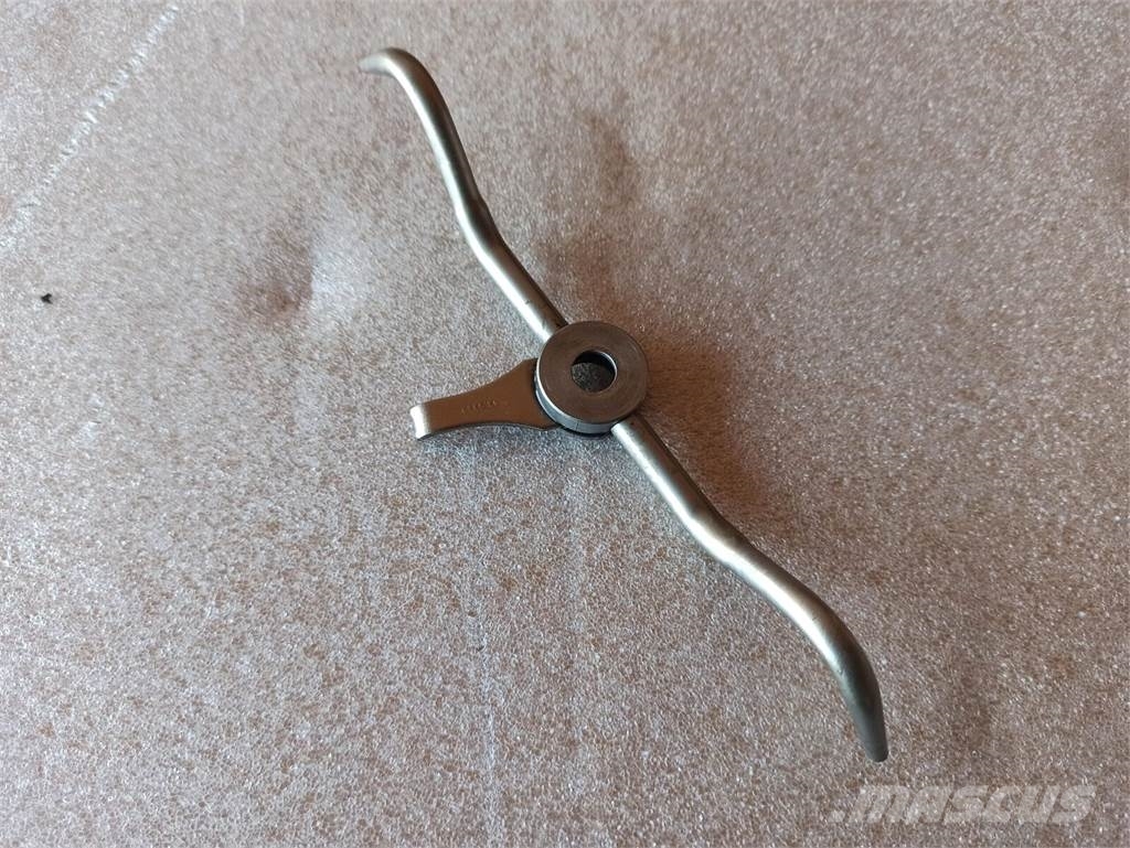 Scania PISTON NOZZLE 1413627 发动机