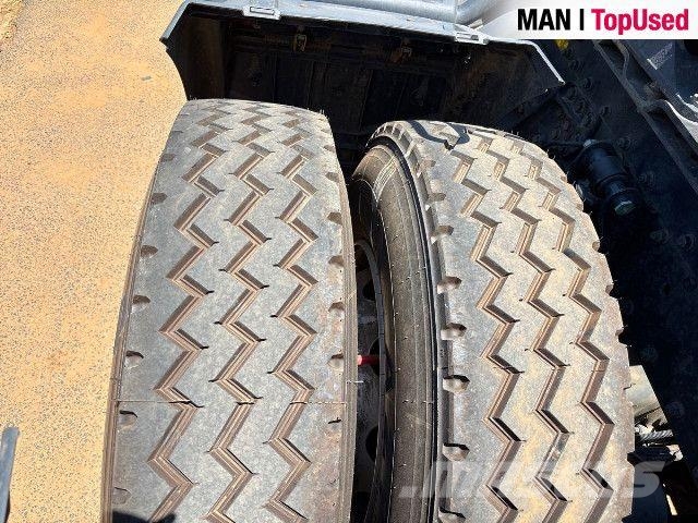 MAN TGX 26.540 6x4 BL SA C وحدات الجر