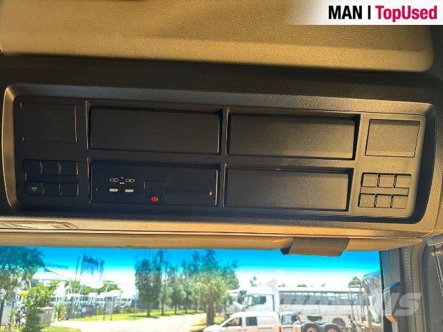 MAN TGX 26.540 6x4 BL SA C وحدات الجر