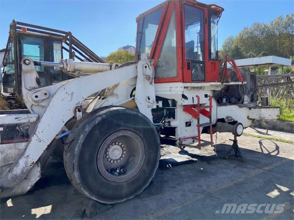 CAT 938G Wheel loaders