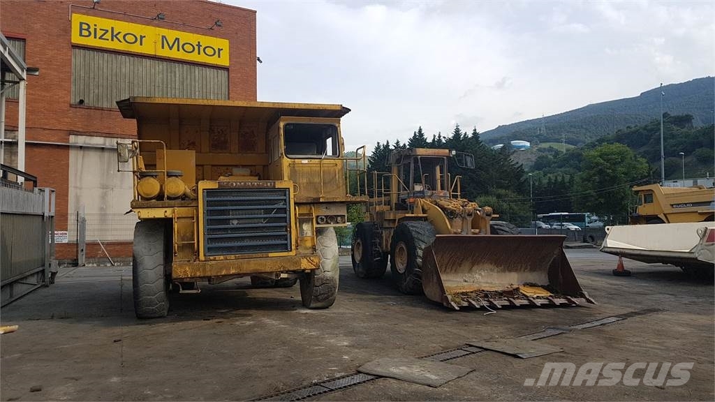 Komatsu HD 325.5 Atliekų išvežimo technika