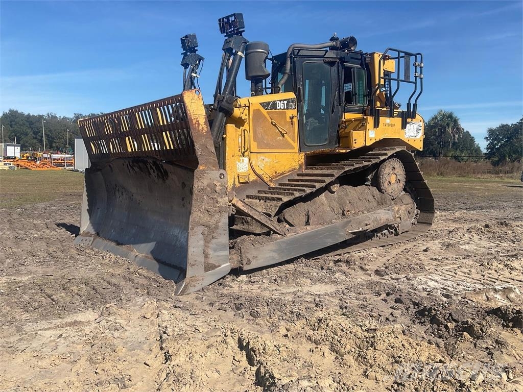 Cat D6T XW WH, 2015, London, Ontario, Canada - Used crawler dozers