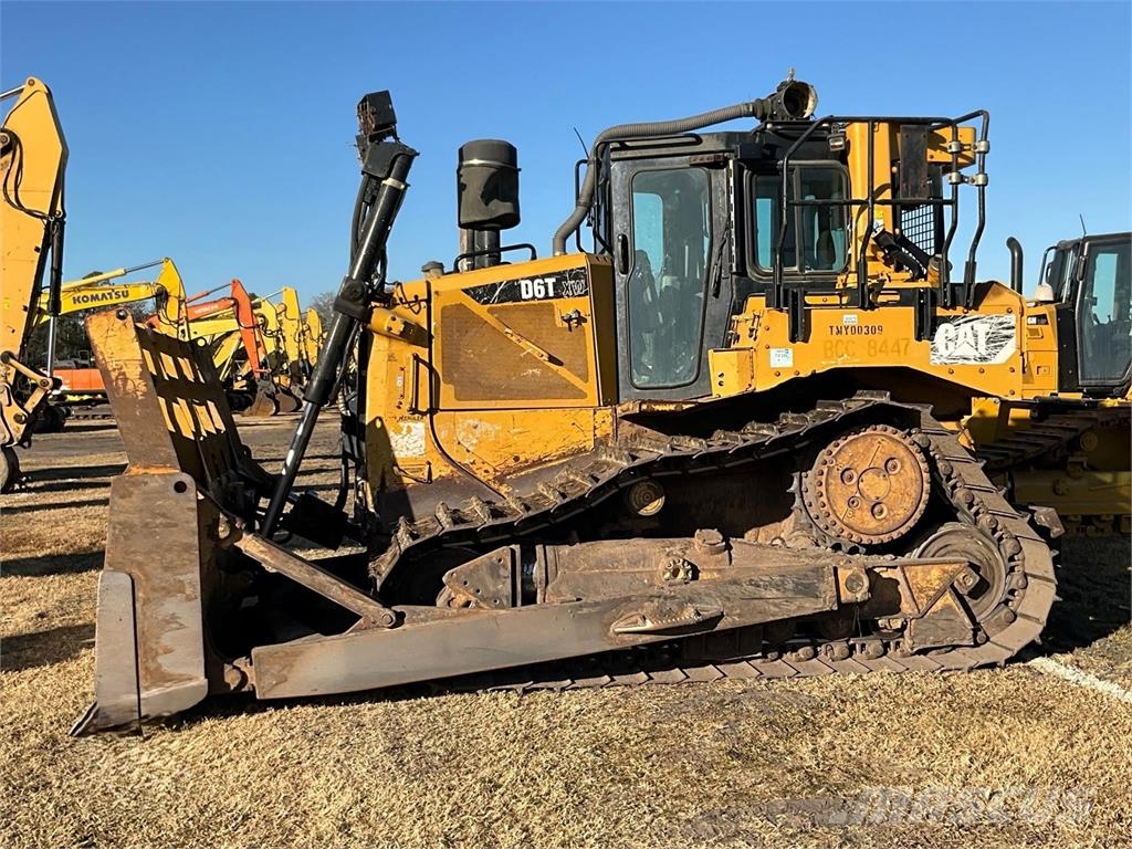 Cat D6T XW WH, 2015, London, Ontario, Canada - Used crawler dozers