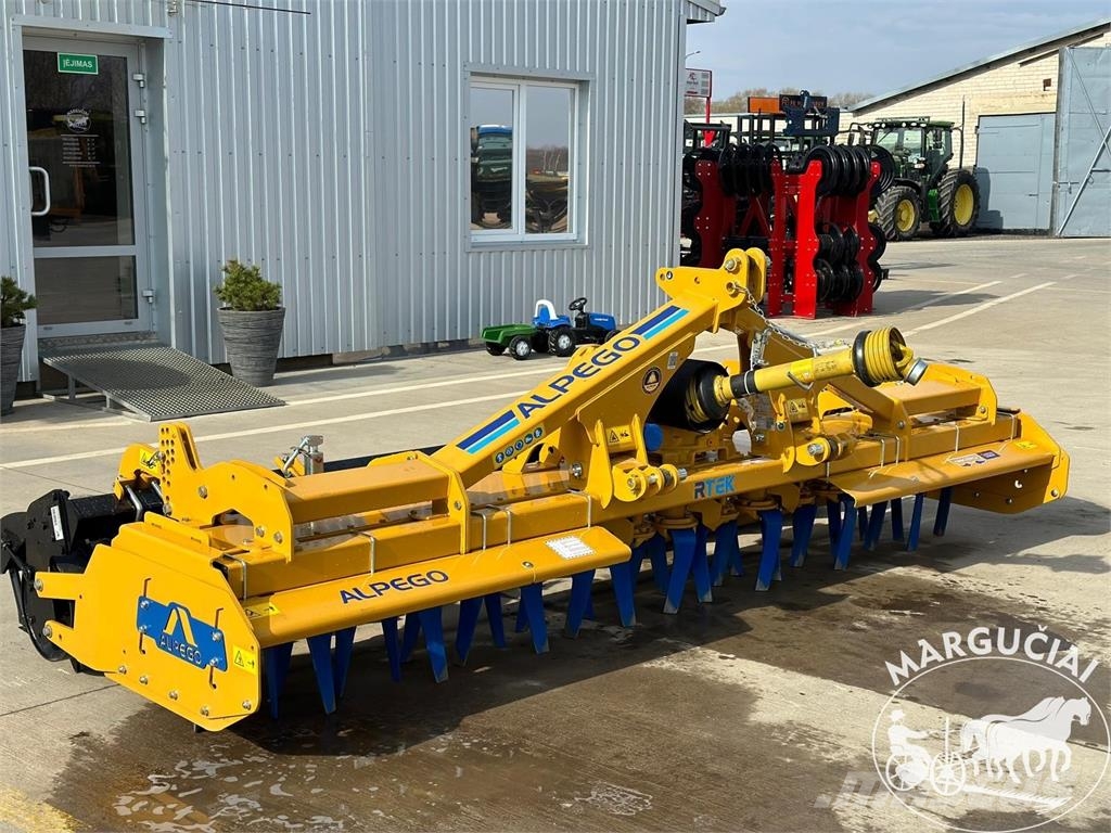 Alpego RTEK, 4 m. Varomosios akėčios ir žemės frezos