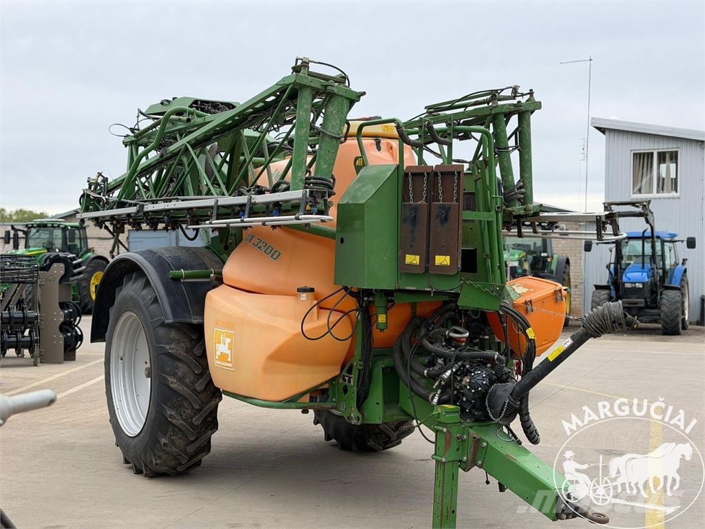 Amazone UX 3200, 3200 ltr, 28 m الرشاشات