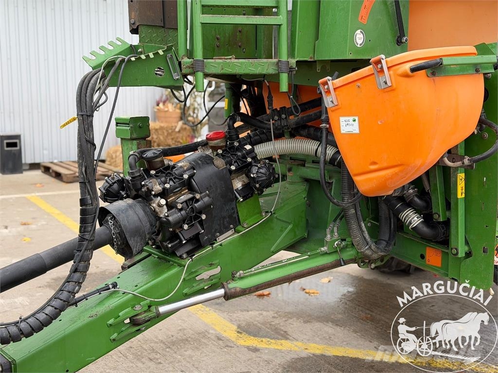 Amazone UX 3200, 3200 ltr, 28 m Prikabinami purkštuvai