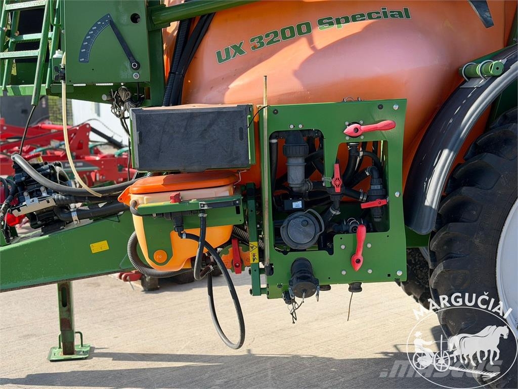 Amazone UX 3200 Special, 3200 ltr, 24 m الرشاشات
