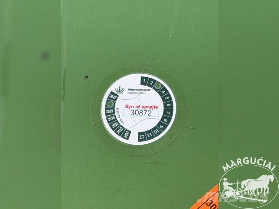 Amazone UX 4200 Super, 4200 ltr, 28 m Vučene prskalice