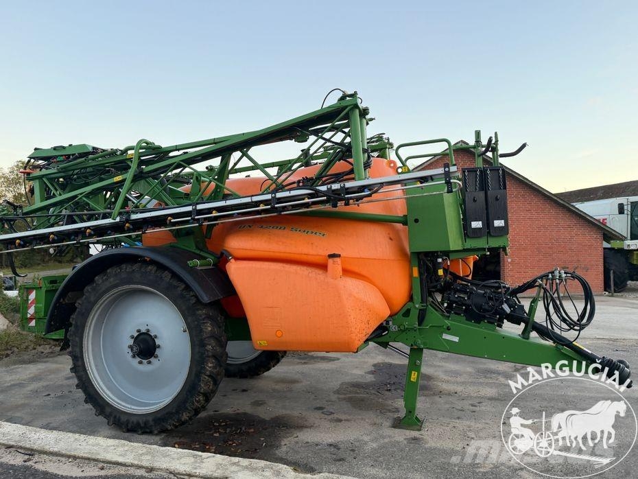 Amazone UX 4200 Super, 4200 ltr, 28 m Vučene prskalice