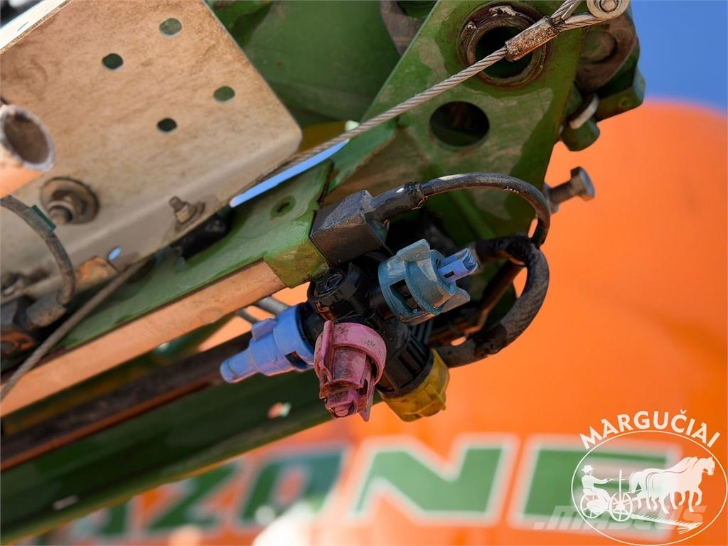 Amazone UX 6200, 6200 ltr, 28 - 30 m الرشاشات