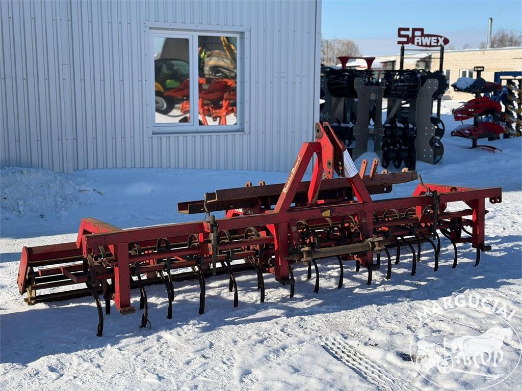 Doublet-Record 4 m Kultivatoriai