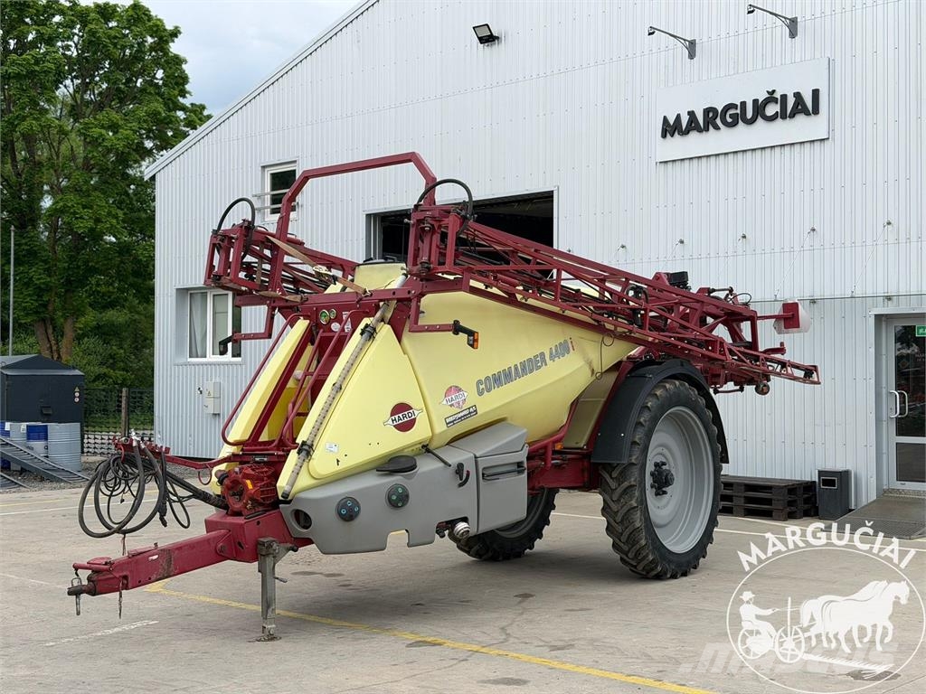 Hardi Commander 4400i, 4400 ltr, 24 m Vučene prskalice