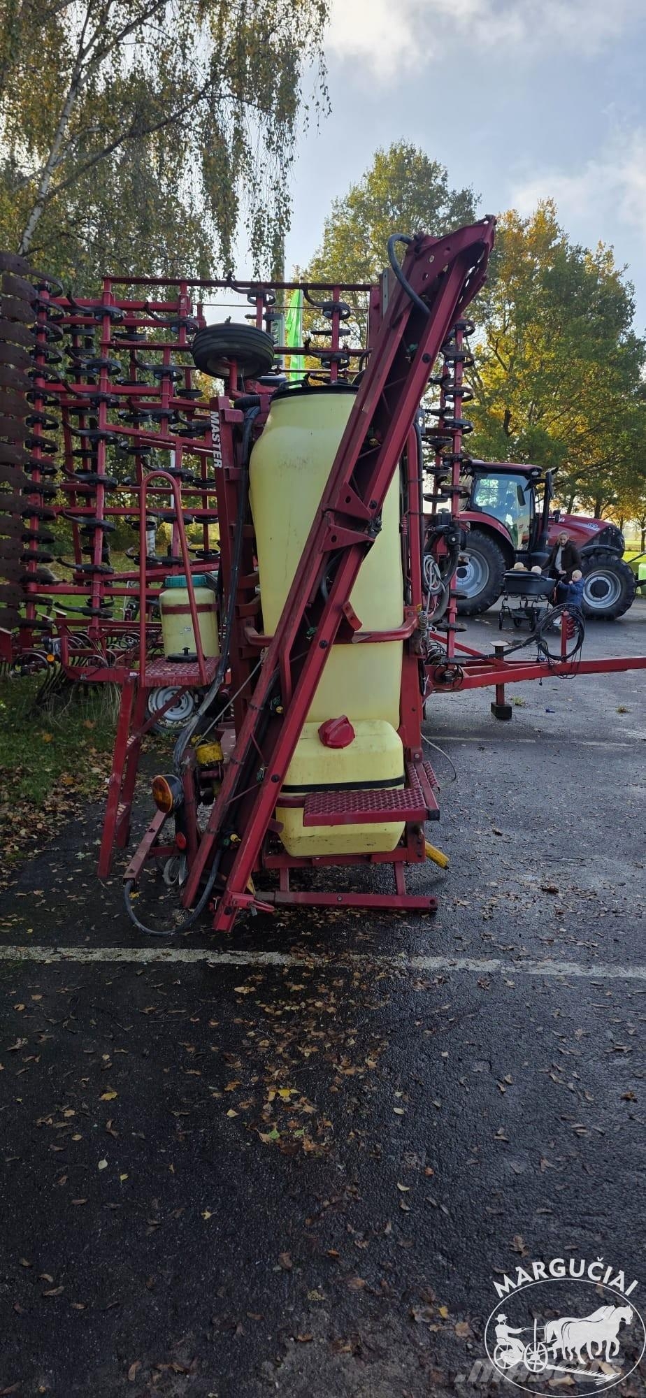 Hardi Master, 1000 ltr, 12 m Αναρτώμενα ψεκαστικά