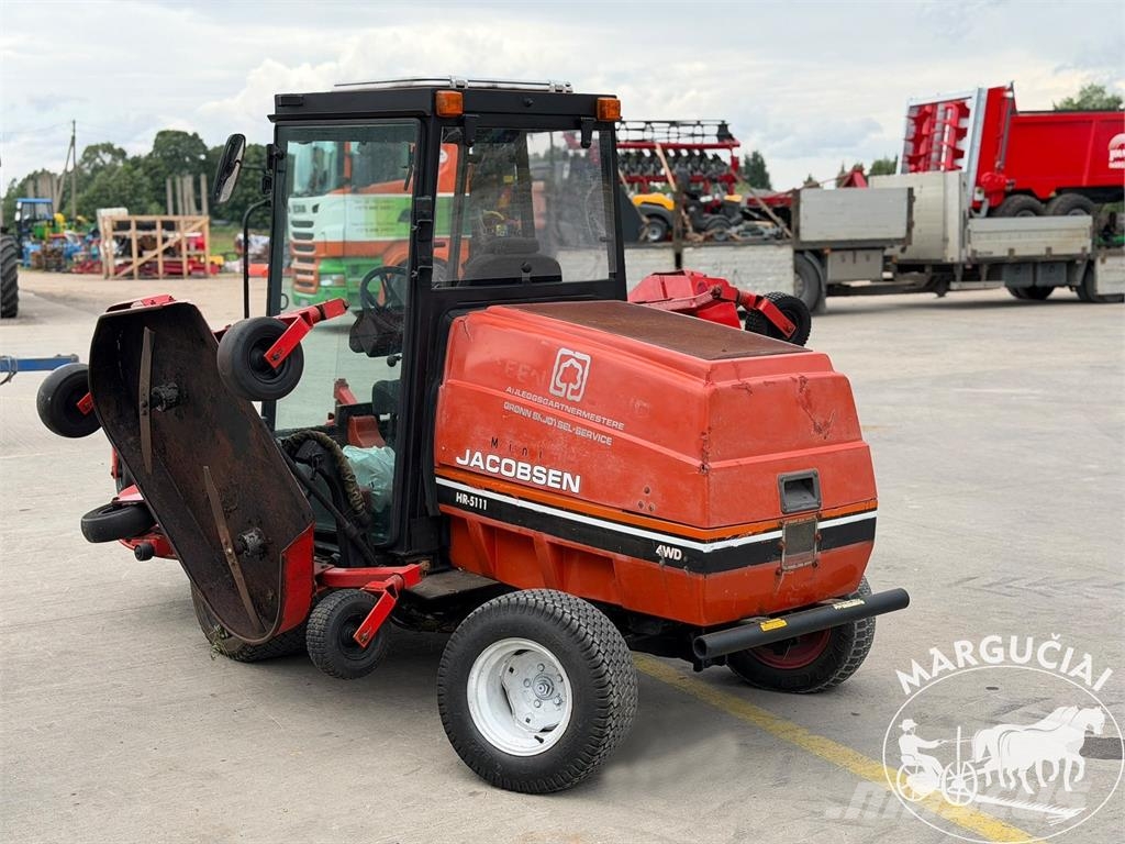 Jacobsen HR-5111 Samochodné kosačky