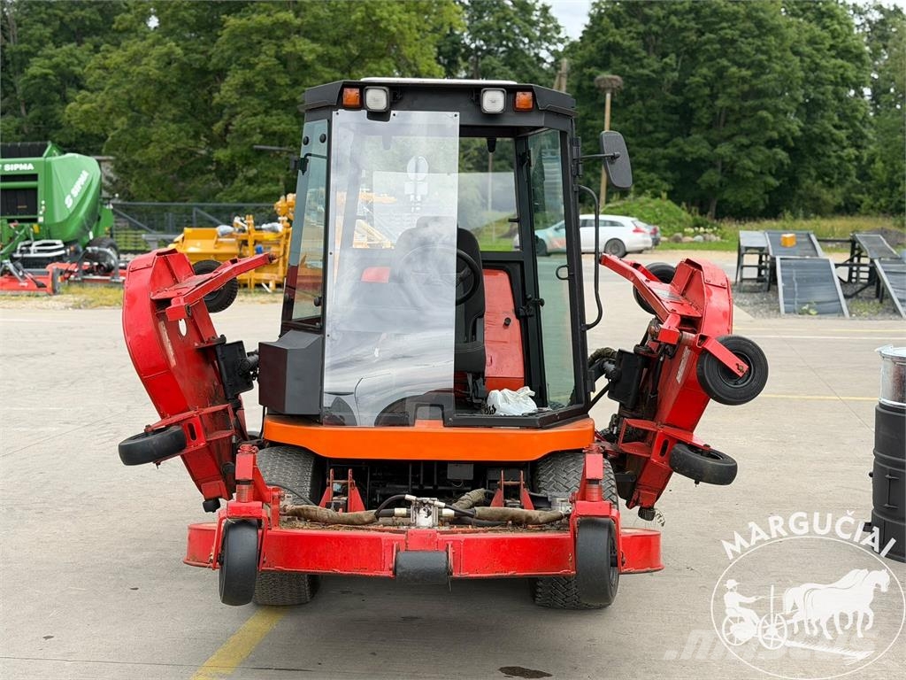 Jacobsen HR-5111 Samochodné kosačky