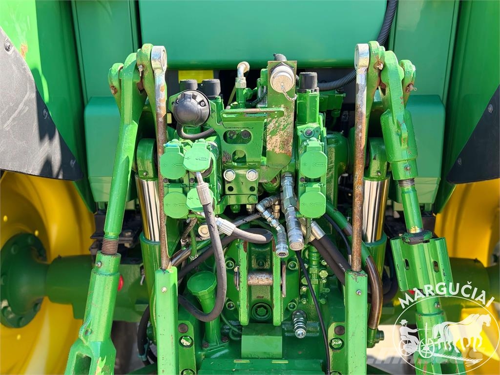 John Deere 6420, 110 AG الجرارات