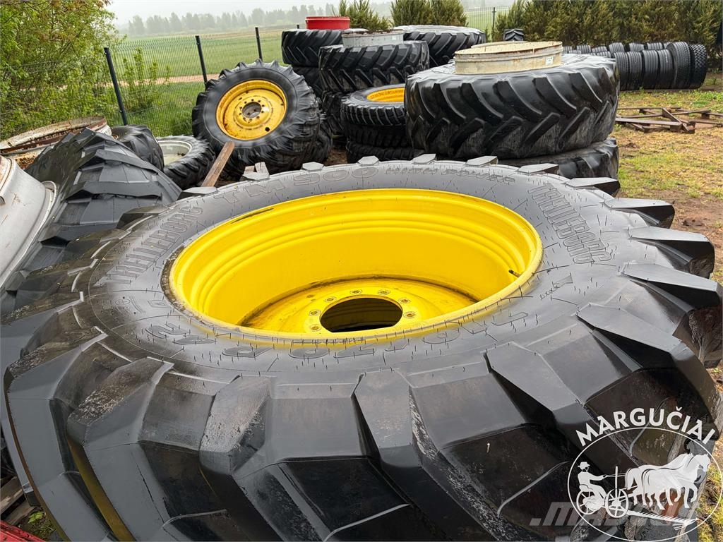 John Deere Ratų komplektas traktoriui Ελαστικά και ζάντες