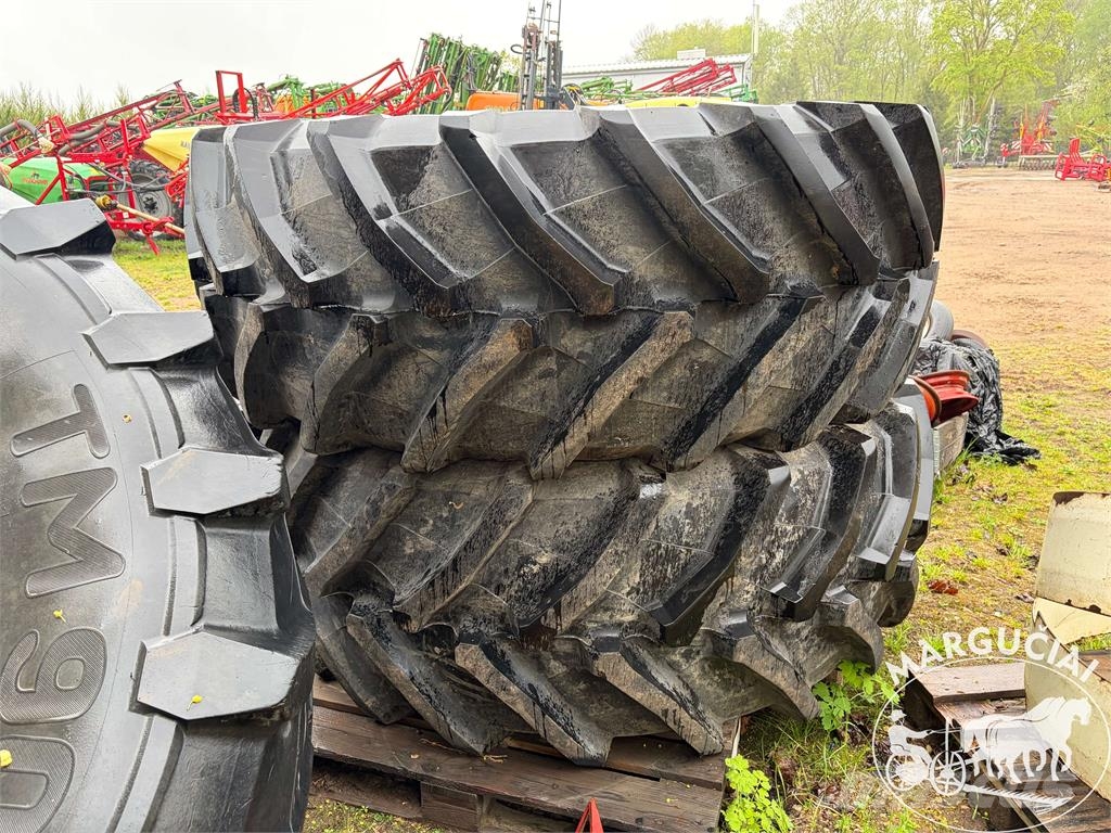 John Deere Ratų komplektas traktoriui Ελαστικά και ζάντες