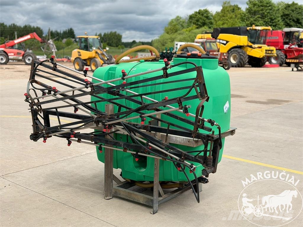 Kita 1000 ltr, 12 m Навісні обприскувачі