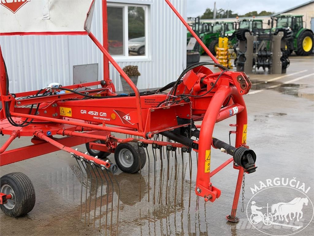 Kuhn GA4521GM, 4,5 m Šieno grėbliai ir vartytuvai