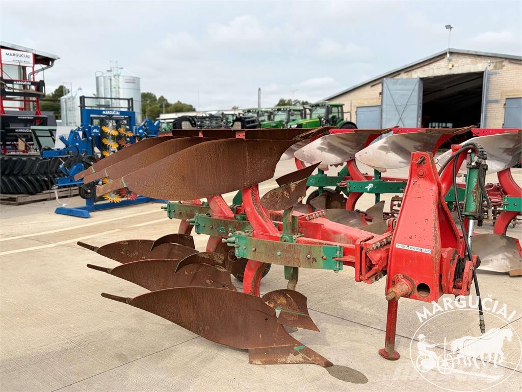 Kverneland E, 3 korpusų Arados reversibles
