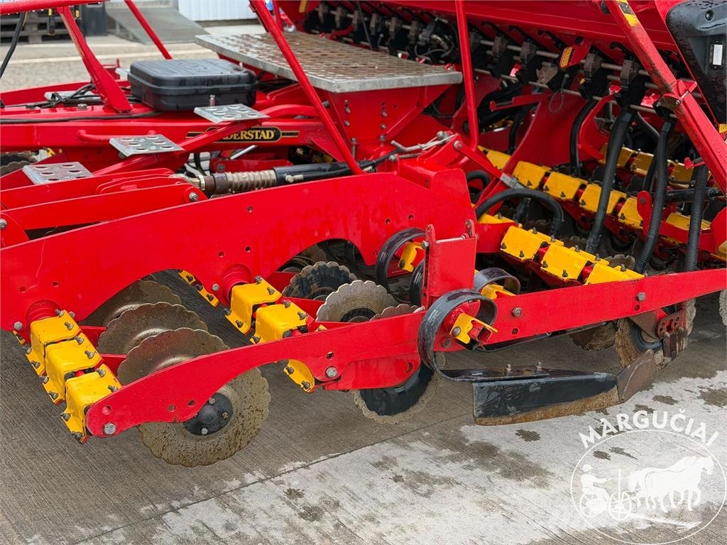 Väderstad Rapid 400 C, 4 m مثاقيب
