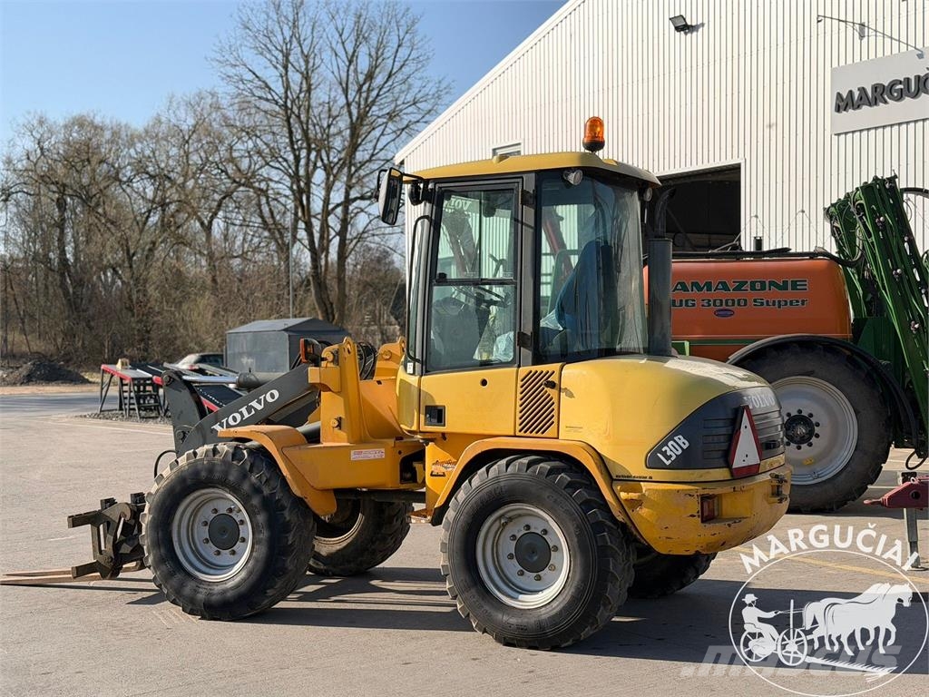 Volvo L30B, 57 AG Front loaders and diggers
