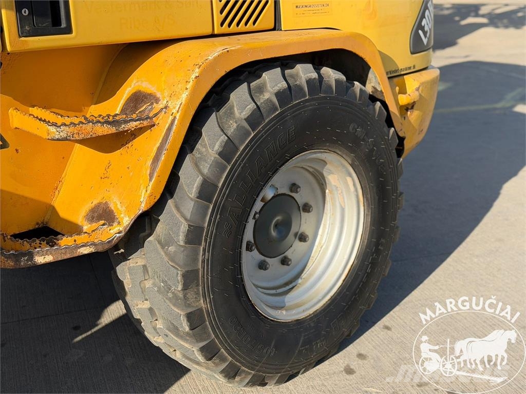 Volvo L30B, 57 AG Front loaders and diggers