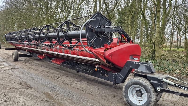 Case IH Axial Flow 9240 Inkl. 41 fod 3050 skærebord 联合收割机