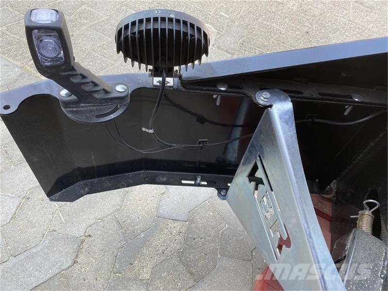 Case IH Frontvægtklods 1000 kg med side bumper Etupainot