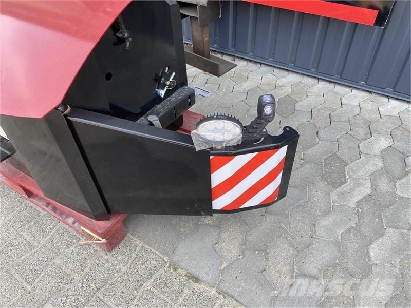 Case IH Frontvægtklods 1000 kg med side bumper Etupainot