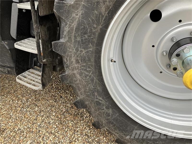 Case IH Maxxum 145 CVX Tractors