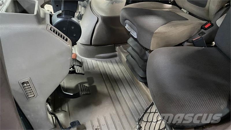 Case IH PUMA 185 CVX 185 cvx Traktory