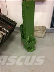 Krone Big X 630 Hitch BEMÆRK lang model Šieno ir pašarų ruošimo mašinų priedai