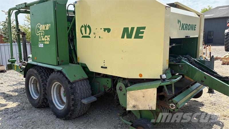 Krone COMBI PACK 1500 Presser med indpakker Rituļu preses