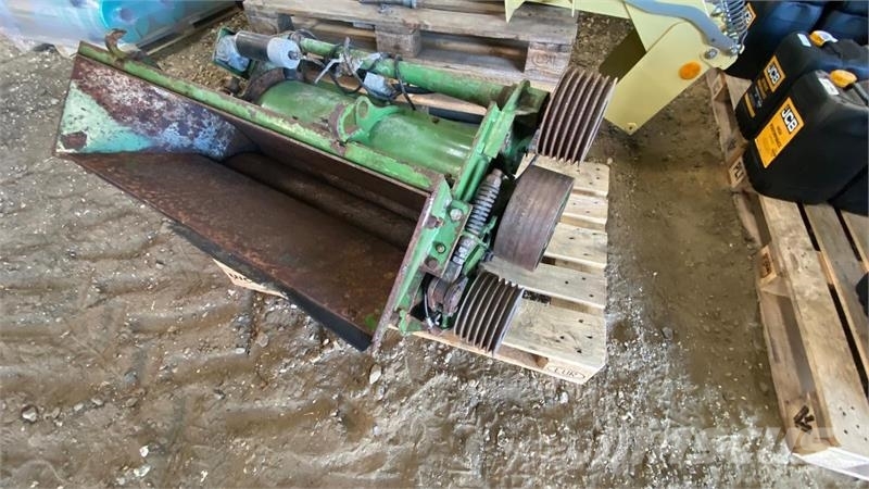 Krone corncraker Big X 700-1100 Šieno ir pašarų ruošimo mašinų priedai