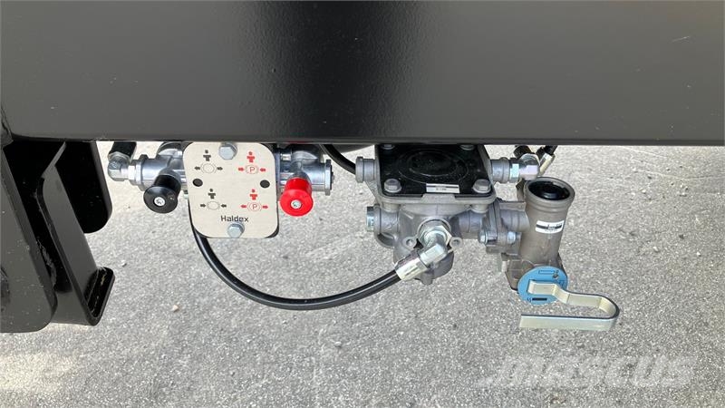 Baastrup CTS 18 new line Luftbremser Tippvagnar