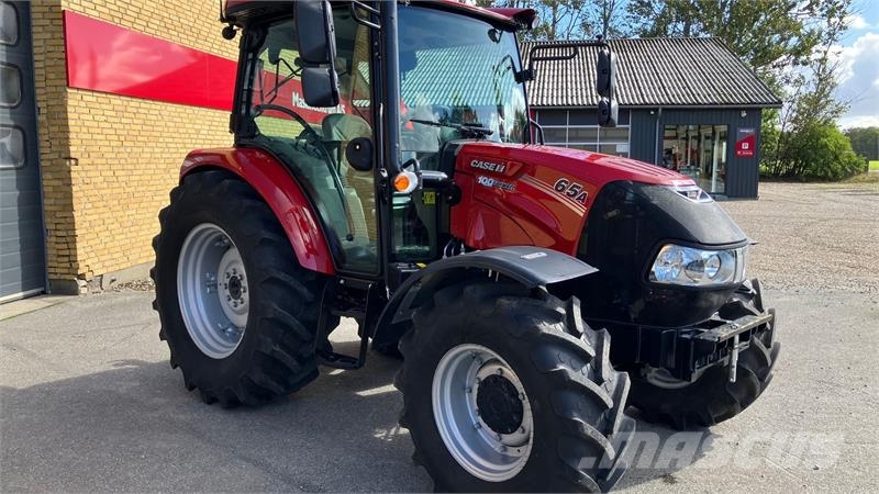 Case IH Farmall 65 A Traktoren