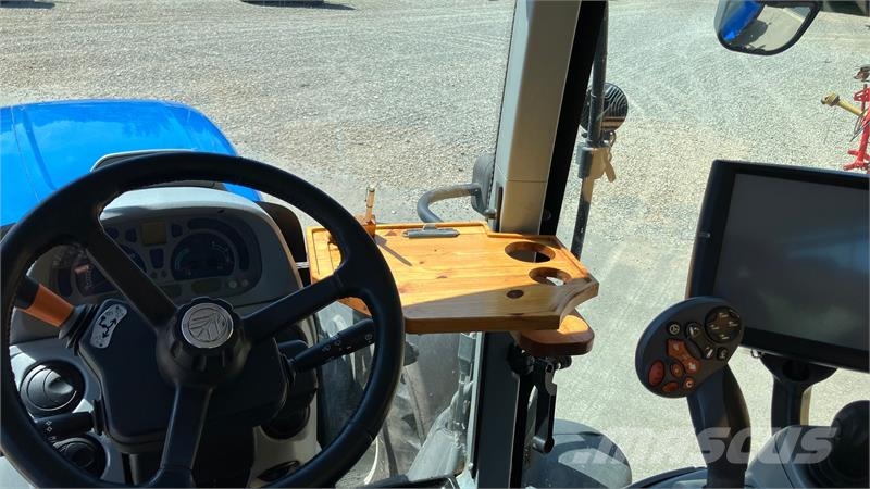 New Holland T7.170 Auto Command Tracteur