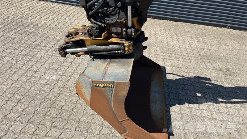 Yanmar B110W 旋轉式挖土機/掘鑿機/挖掘機