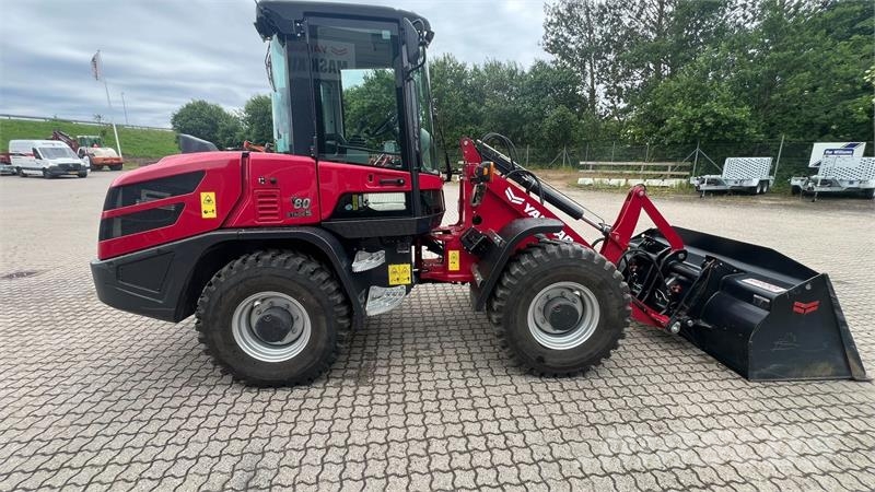 Yanmar V80 Incarcator pe pneuri