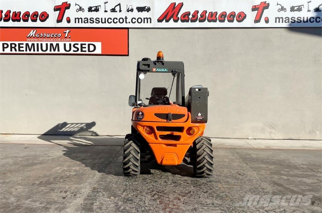 Ausa T144 مناولات متداخلة
