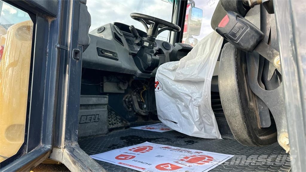 Bell B25E 6x6 Vehículos compactos de volteo