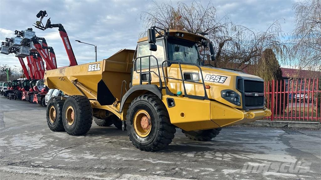 Bell B25E 6x6 Vehículos compactos de volteo