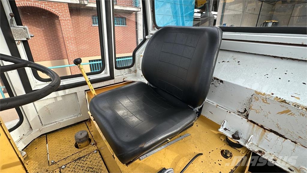 Benati 12 S 4X4 Wheel loaders