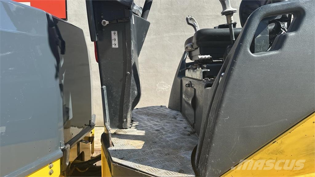 Bomag BW 135 AD-5 Compacteur de sol